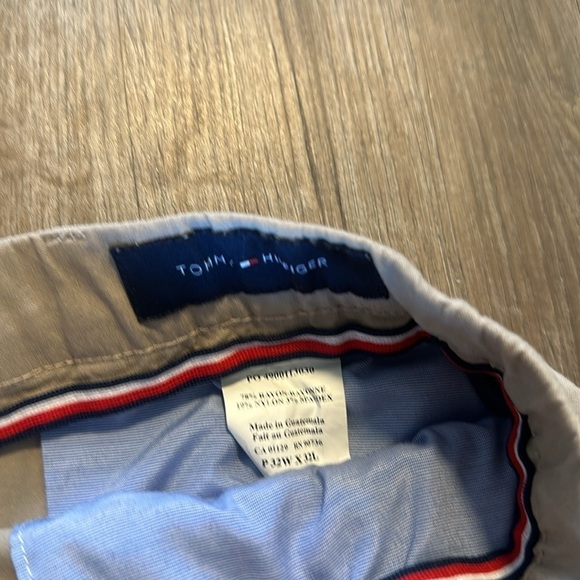 TOMMY HILFIGER DRESS PANTS SIZE(32/32) - Picture 3 of 3